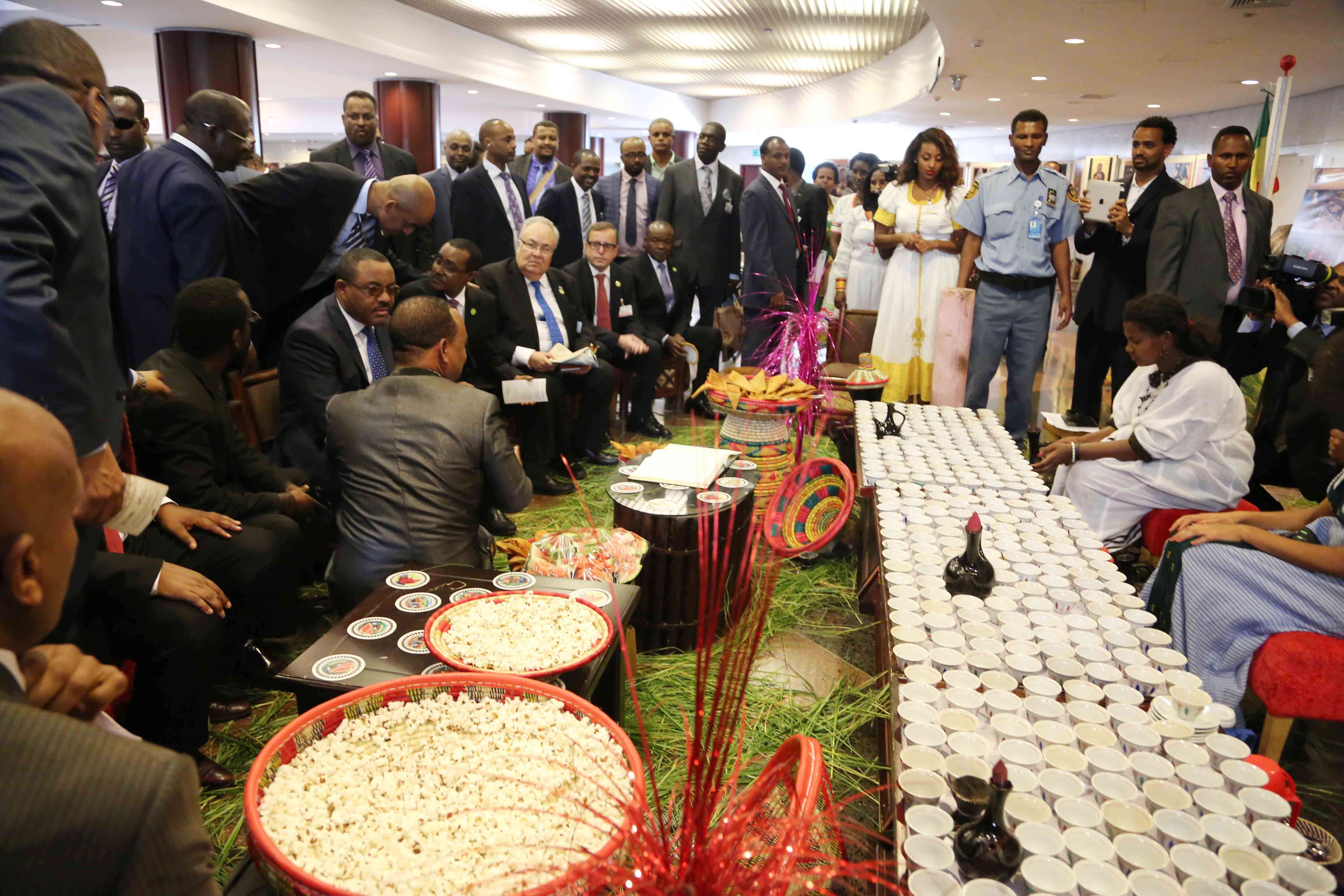 H.E. Hailemariam Desalegn visiting the stands at the Fourth World Coffee Conference held in Addis Ababa